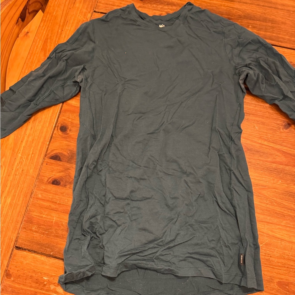 REI Women’s Baselayer Top - Medium